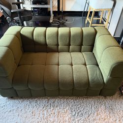 Monica 61'' Boucle Square Arm Loveseat