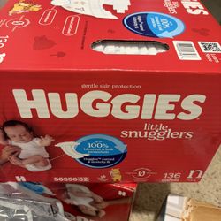 Newborn Huggies