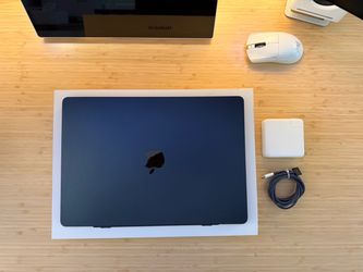 2024 MacBook Air 15” M3 – 16GB / 256GB – Midnight w/ Apple Care+ 2027
