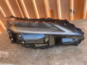 2023-2025 headlight Lexsus RX 350. RX350H. RX 500H right passenger side. OEM