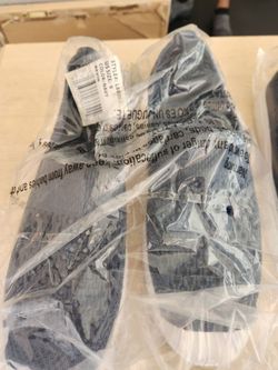Sneakers / Soft Shoes Sizes 8 and 9