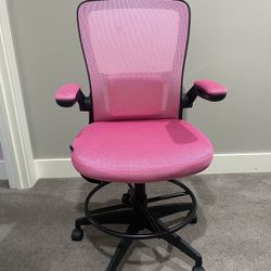 Lovely Ergonomic Pink Desk Chair