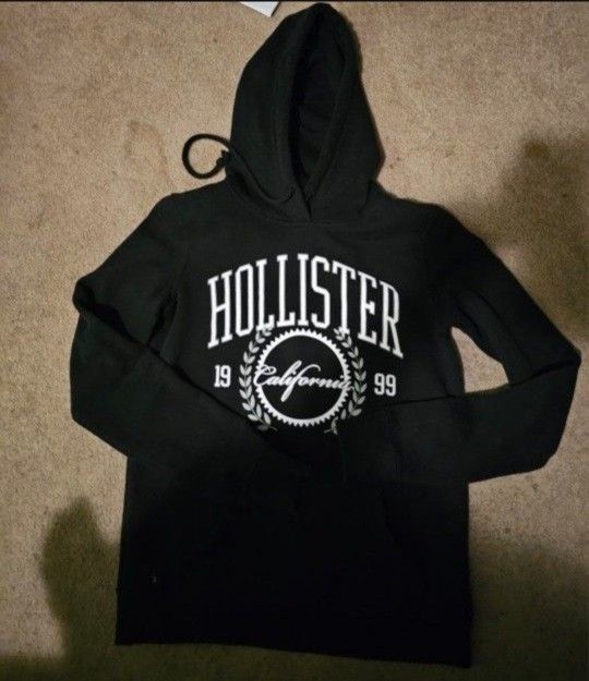 Hollister Sweatshirt