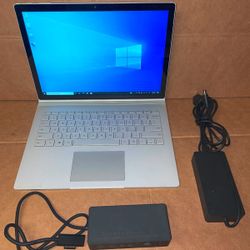 Microsoft Surface Book 2 13.5”. Core i5-8350 @ 1.70GHz. 8GB. 256GB. Windows 10.