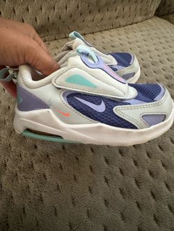 Nikes size 8c $10