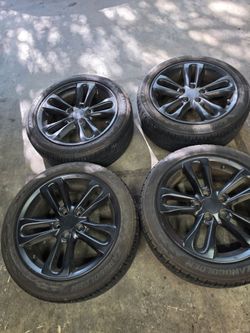 8th gen 2009 si wheels all 4 with new tires