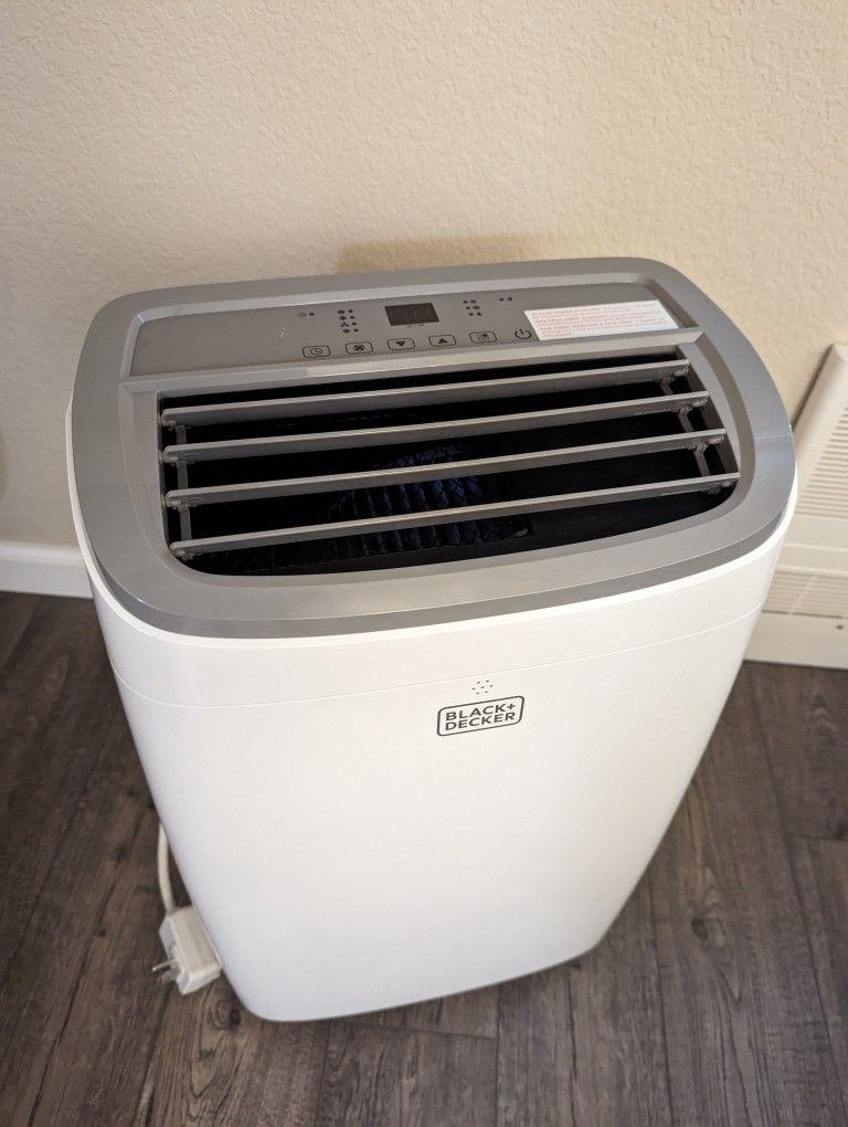 Selling Black And Decker Portable AC