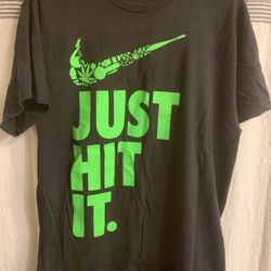 MULTIPLE TEE-SHIRTS-X-LARGE 