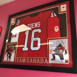Team Canada Jersey Toews Signed