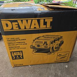 Dewalt dw735x Planner New  $600 Price FIRM/ Nueva PRECIO FIRME $600
