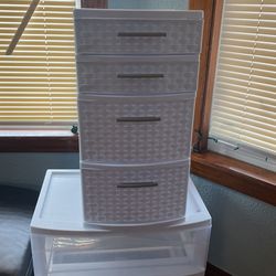 Sterilite Drawers