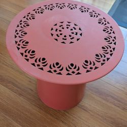 Red Metal Outdoor Patio Side Table - 18" H x 16" W