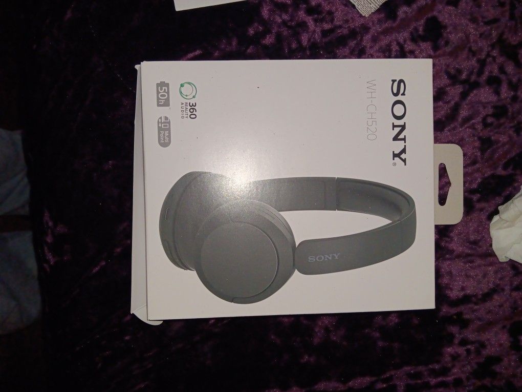 Sony WH-CH520 Bluetooth Headphones 