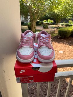 Nike Dunk Low Retro Pink White Sneakers