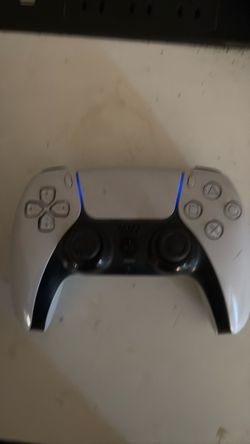 PlayStation 5 DualSense Wireless Controller
