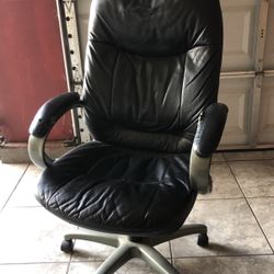 Rolling Office Chair 