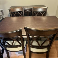Dining room set