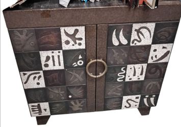 Vintage cabinet
