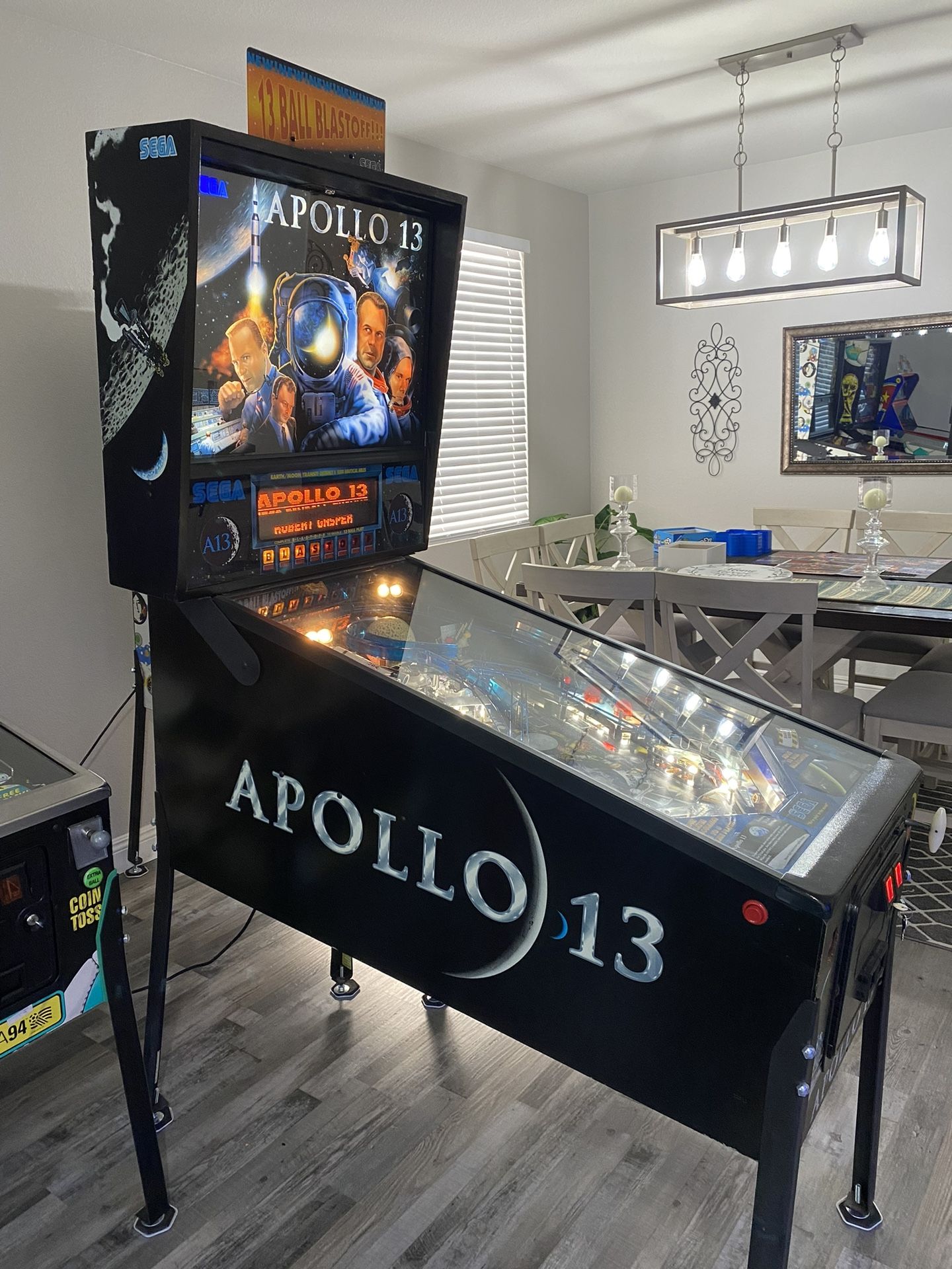 Apollo 13 Pinball Machine!