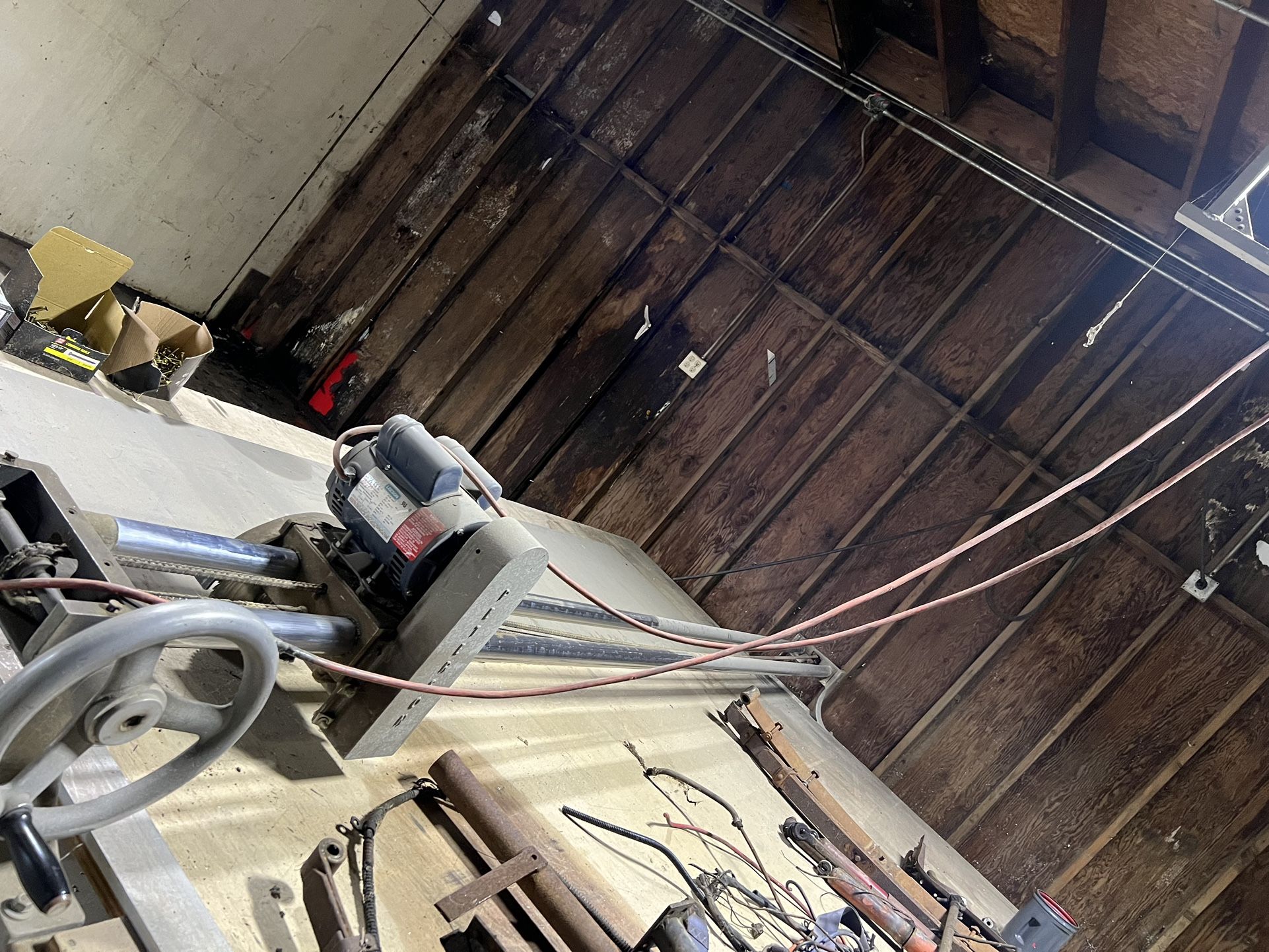 Peterson Panel Saw And Table