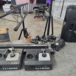 Lots Of Event / Dj Lights, Speaker, Stands, Fog Machines 