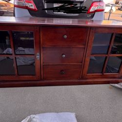 Solid Wood TV Stand 