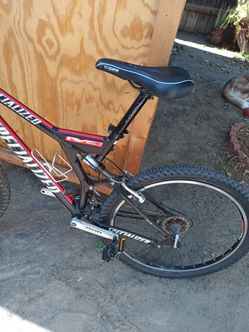 Specialized stumpjumper m4 full suspension mountain bike hot sale