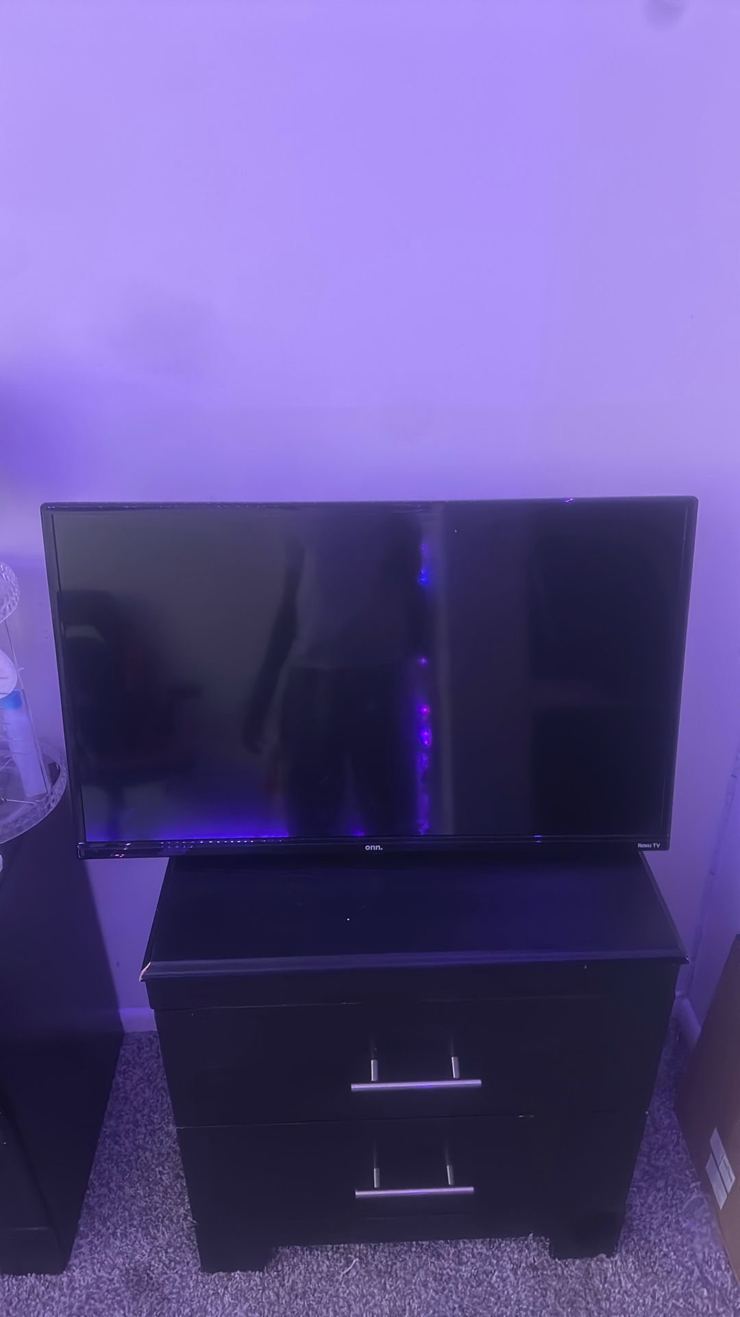 Roku 35 Inch Flatscreen Tv