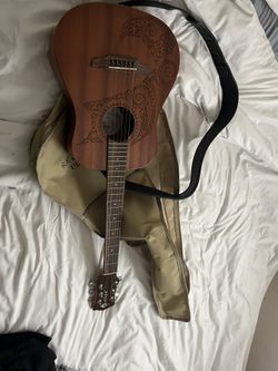 LUNA Guitar - SAFARI TATTOO