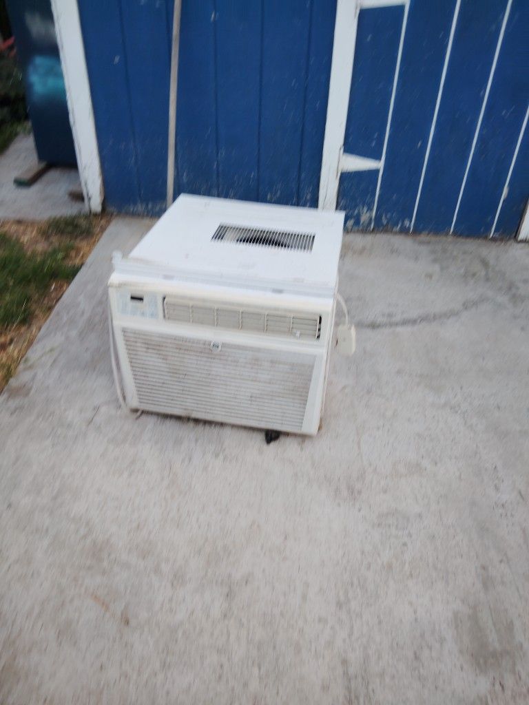 Air Conditioner