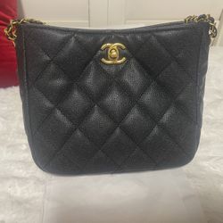 New and Used Chanel bag for Sale in Torrance, CA - OfferUp