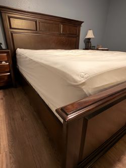 Bassett Furniture Cal King Bed Frame