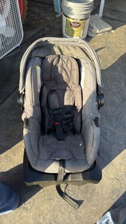 Base car seat