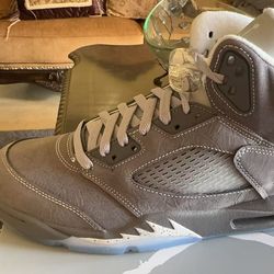 Jordan 5 wolf grey sz 9.5 or 10.5