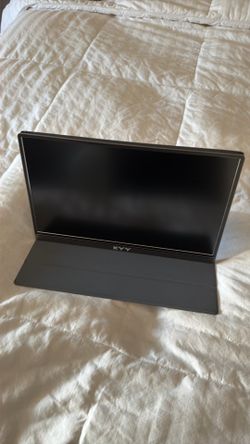 15” External Monitor