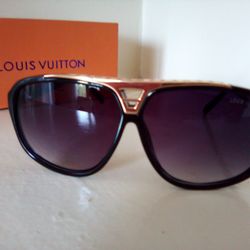 Louis Vuitton Evidence Gold Sunglasses 