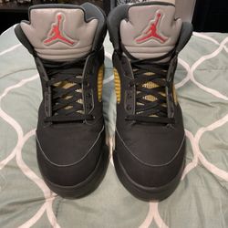 Jordan 5 Retro 2000. Black Metallic Size 13