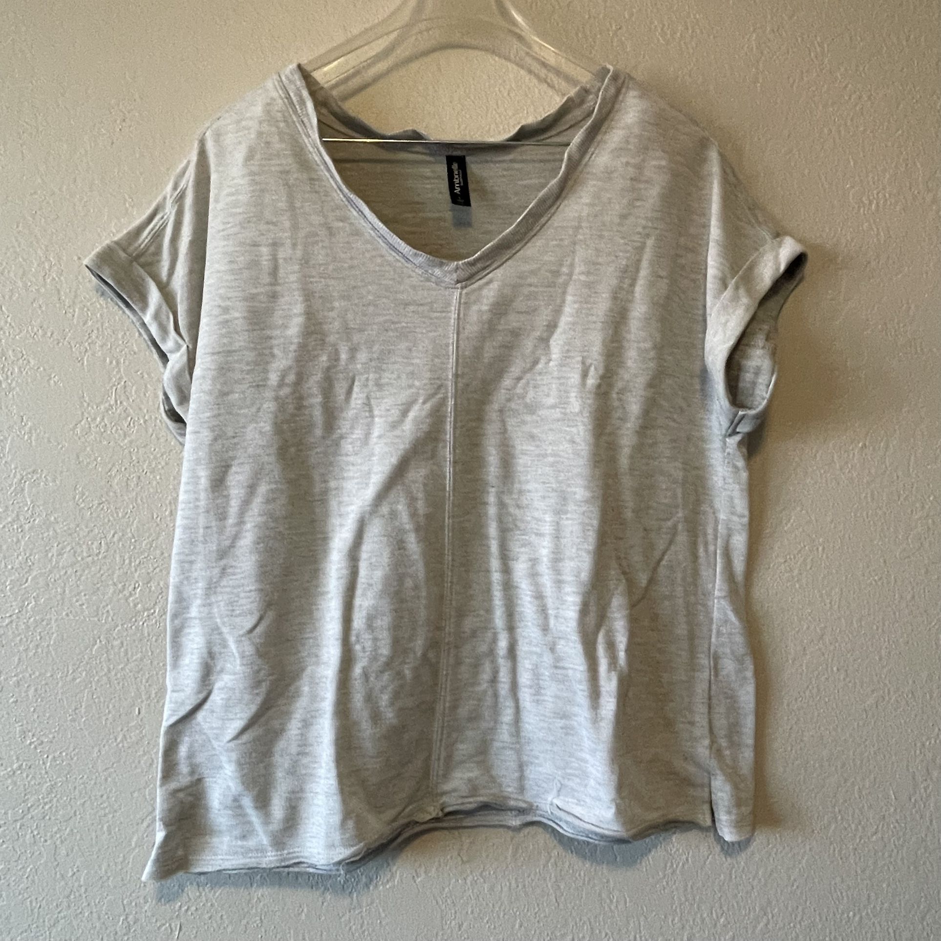 Ambrielle, Women’s Grey Shortsleeve Lounge Basic Sleepwear Pajama Top, Size L