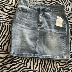 GUESS skirt