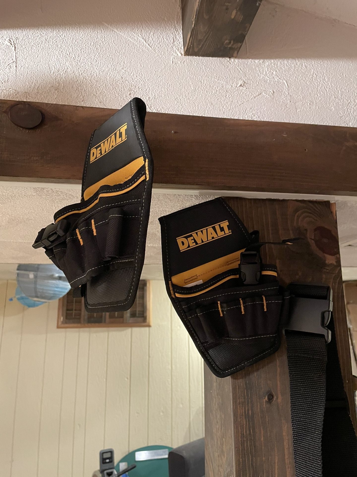 DEWALT Leg Bags - Brand New