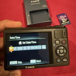 Canon PowerShot S100 Digital Camera Black