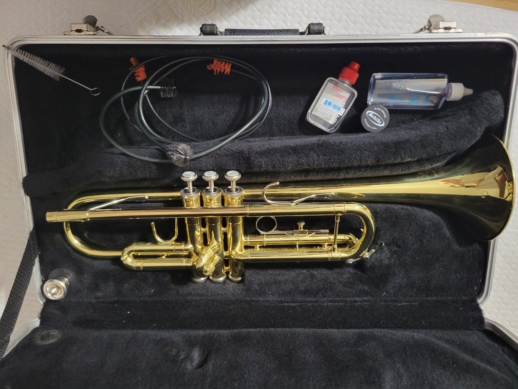 Quinlan & Fabish Music Co. Trumpet