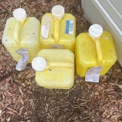Pool Shock Container 2.5 Gallon 