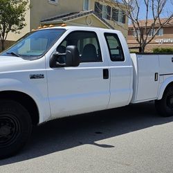 2003 Ford F 350 Super Duty Extended Cab 38,000 Clean Title 