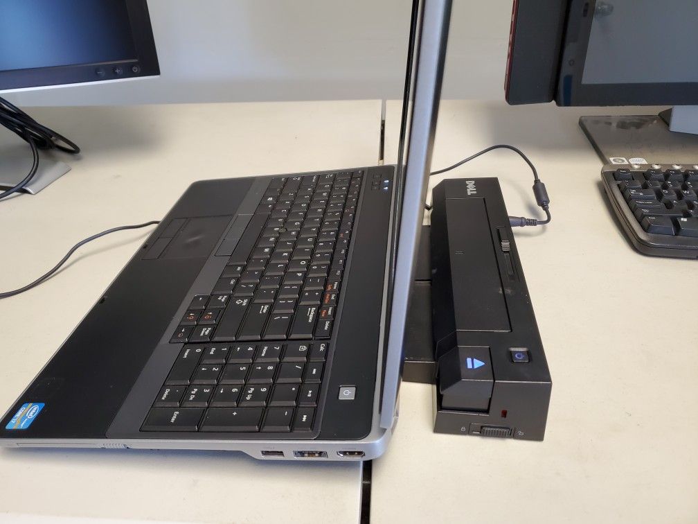 Dell Latitude E6530, 15.6" Intel Core i7-3740QM 2.60GHz, 16GB, 1TB HDD, Win 10 , Docking Station