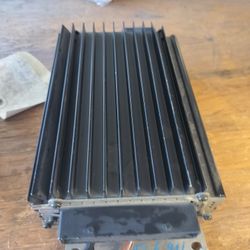 2006 Porsche 911 Amp Amplifier