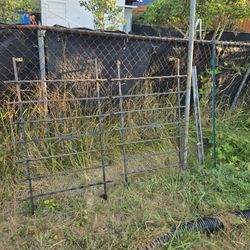 Free Metal, Lumber, Plywood & Fence Panels – Must Take All (or Almost All)!