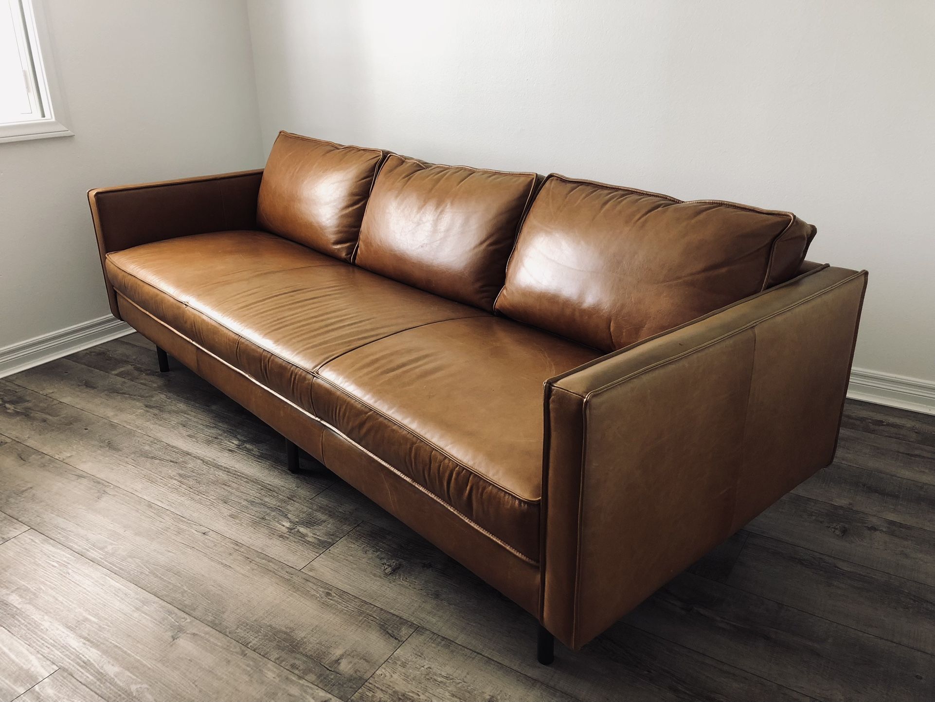 West Elm Axel Leather Sofa Reviews Matttroy
