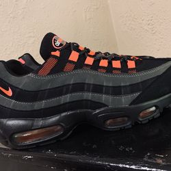 Air max 95 infrared or black laser