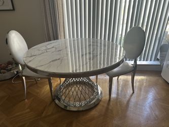 Round 51” Marble Table